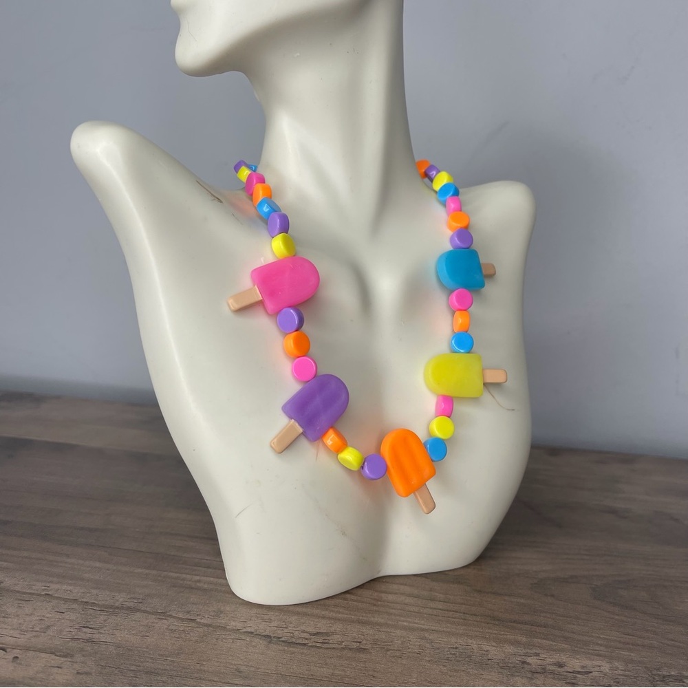 Women’s vintage popscicle 80’s candy style necklace